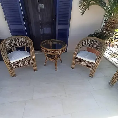 Odysseus Apartment *