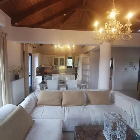 Odysseus Apartment *