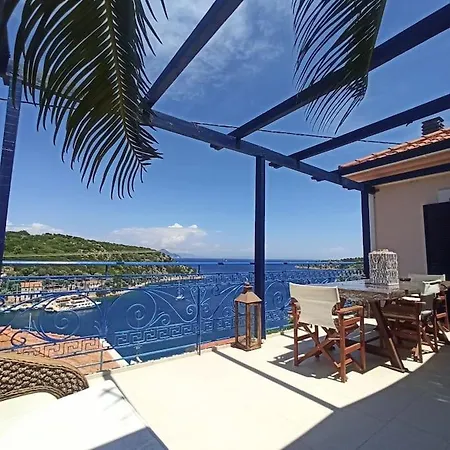 Odysseus Appartement Kionion