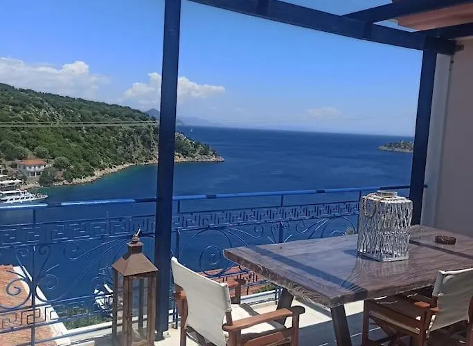 公寓 Odysseus Kionion