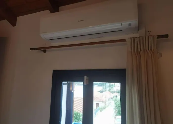 公寓 Odysseus Kionion